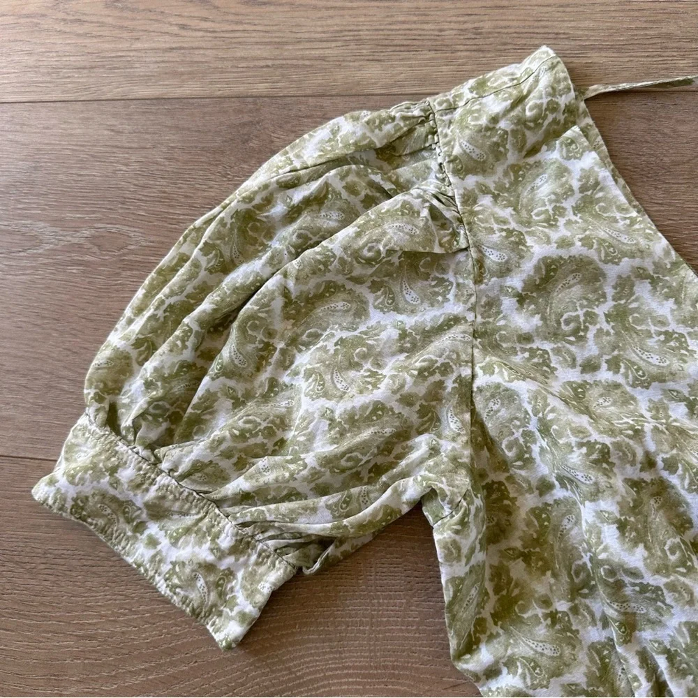 J. Crew Puff Sleeve V Neck Top Sz 4